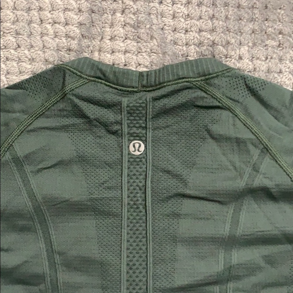 lululemon shirt